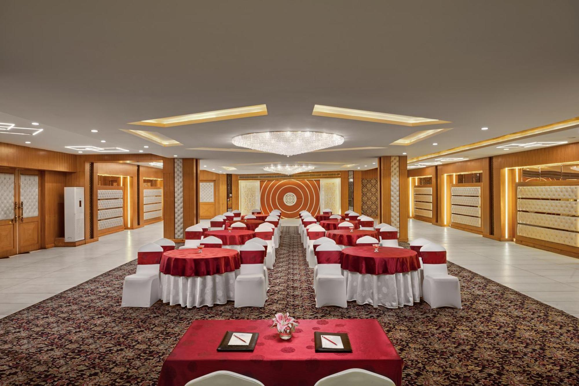 Отель Deventure Shimla Hills Kandaghat Экстерьер фото